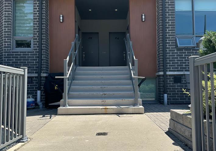 680-atwater-avenue-mississauga-ontario-w13573976