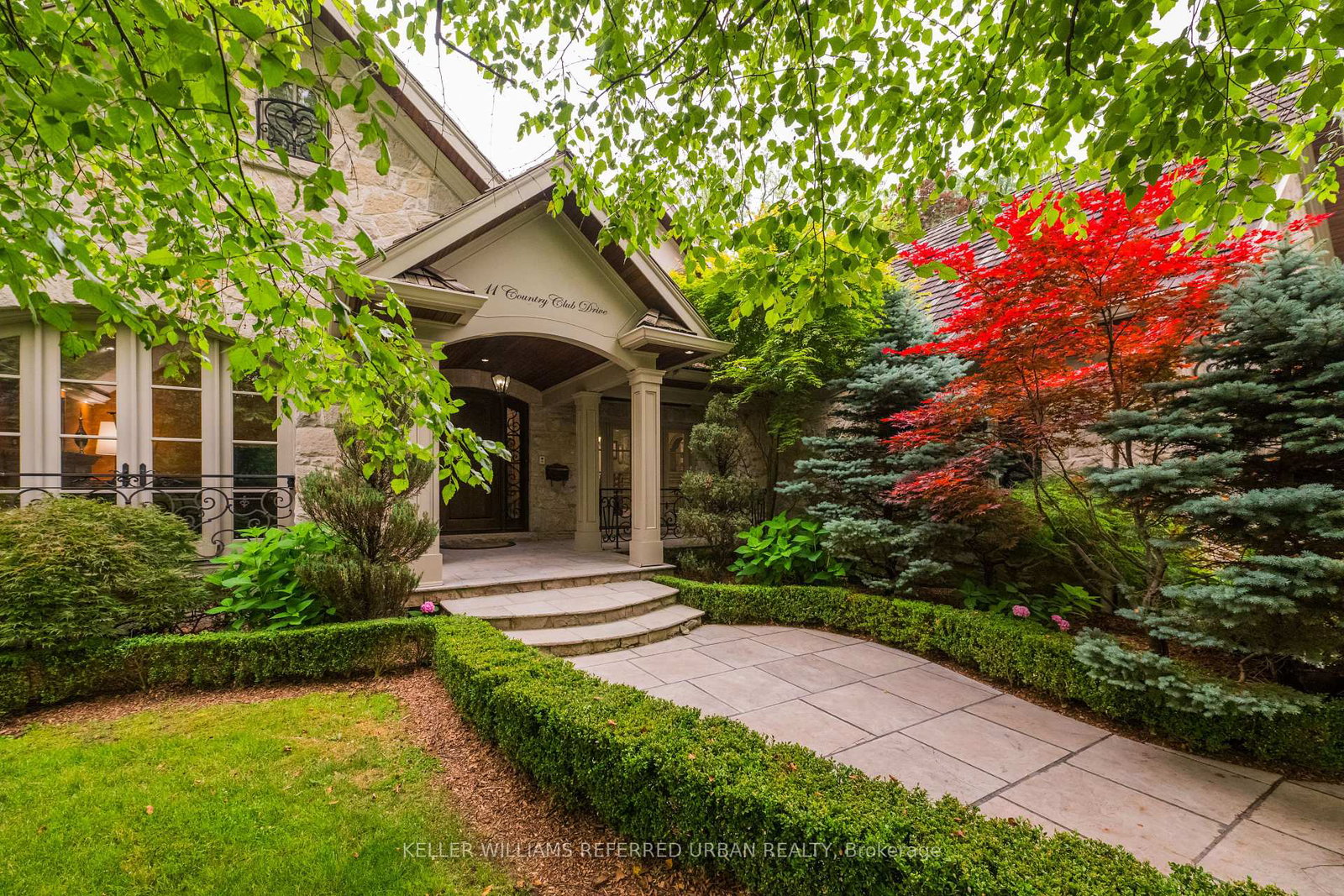 11-country-club-drive-toronto-etobicoke-ontario-w13574284