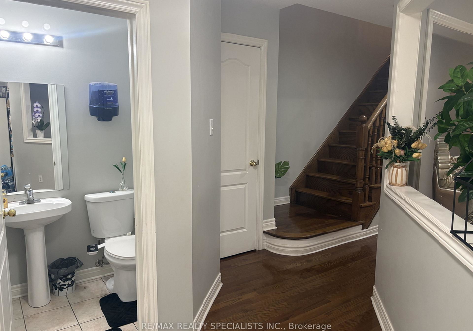 3137-bentley-drive-mississauga-ontario-w13574306