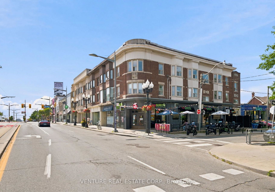 1228-st-clair-avenue-w-toronto-toronto-ontario-w13574652