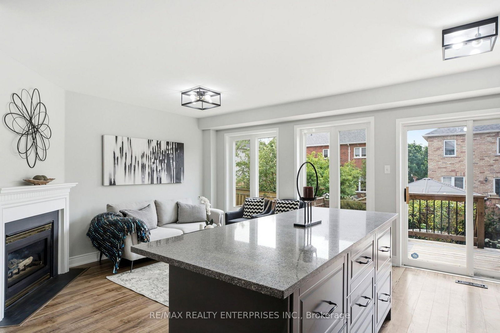 6930-elliott-parliament-street-mississauga-ontario-w13574738