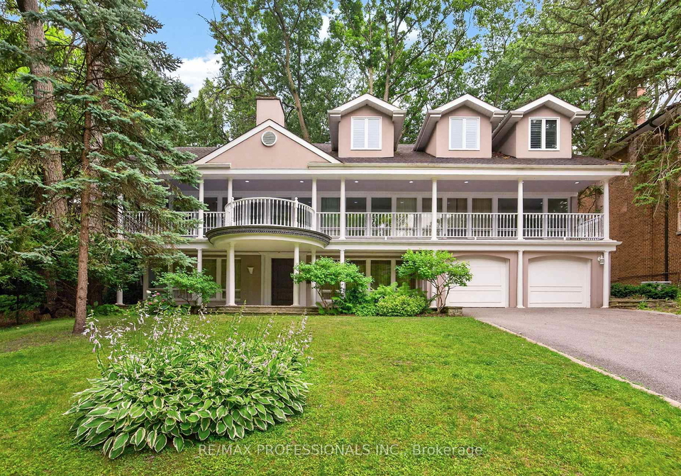 32-edenbrook-hill-toronto-etobicoke-ontario-w13574790