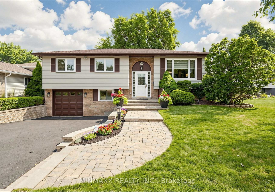 588-strathcona-court-milton-ontario-w13574862