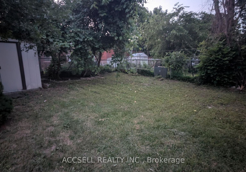 1055-claredale-road-mississauga-ontario-w13575078