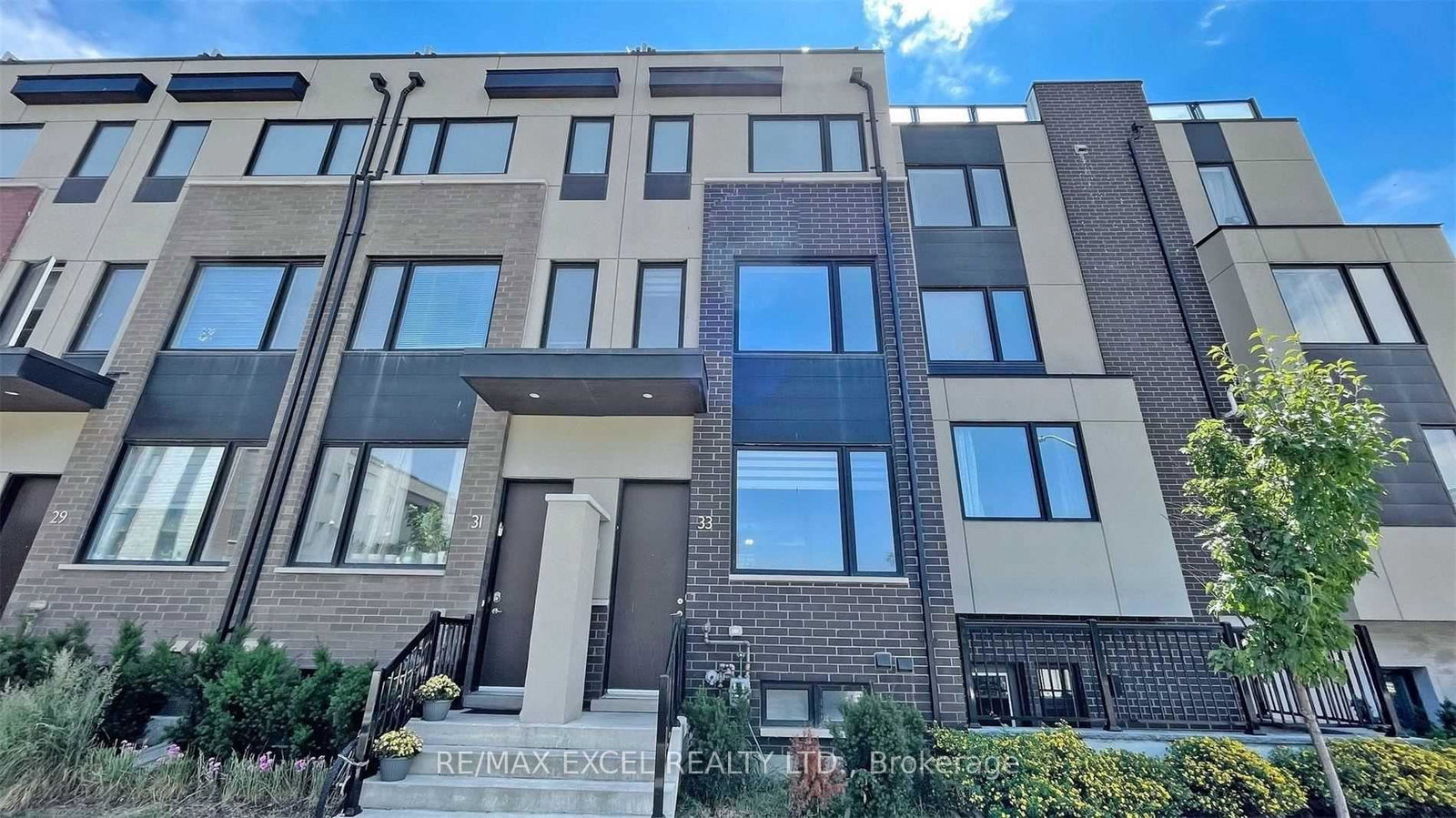 33-thomas-mulholland-drive-toronto-york-ontario-w13575112