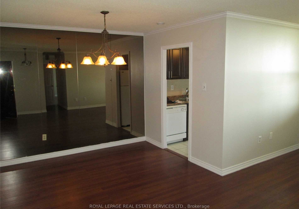 966-inverhouse-drive-mississauga-ontario-w13575226