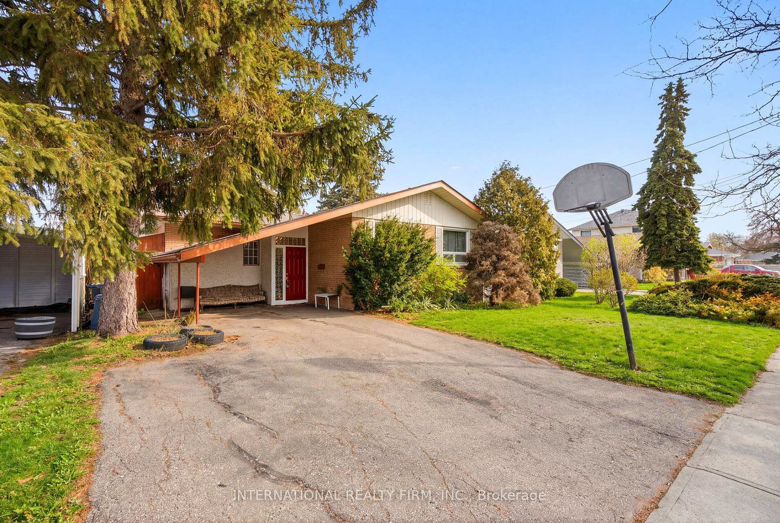 84-hadrian-drive-toronto-etobicoke-ontario-w13575278