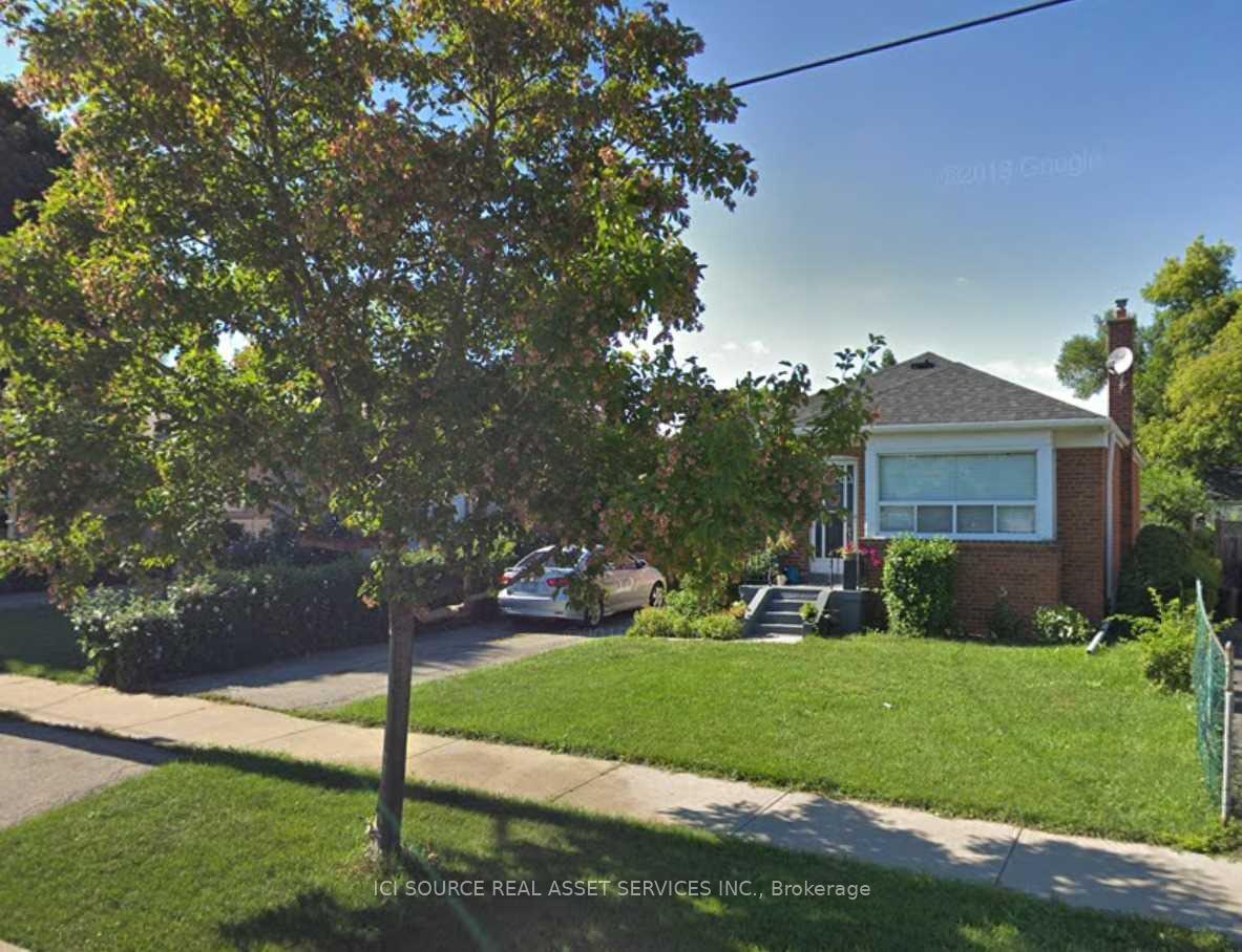 126-silverhill-drive-toronto-etobicoke-ontario-w13575310