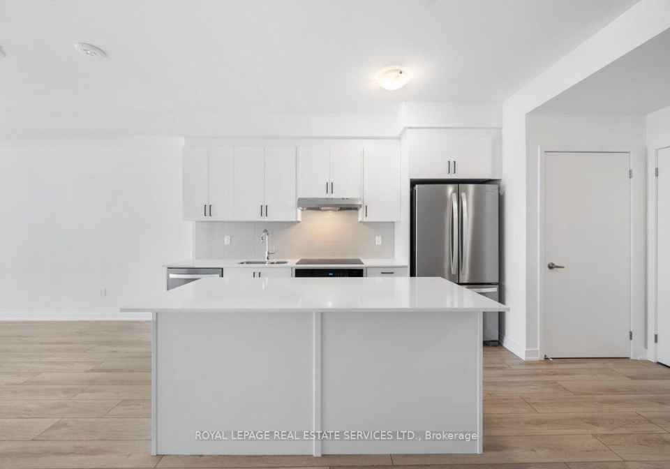 1035-southdown-road-mississauga-ontario-w13575338