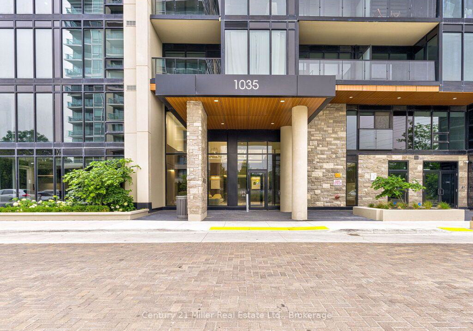 1035-southdown-road-mississauga-ontario-w13575436