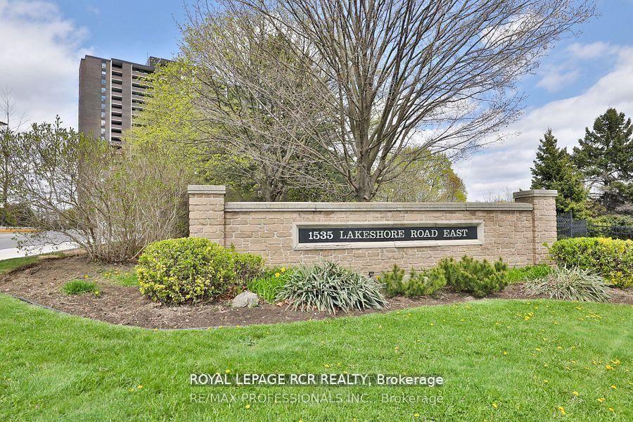 1535-lakeshore-road-e-mississauga-ontario-w13575448