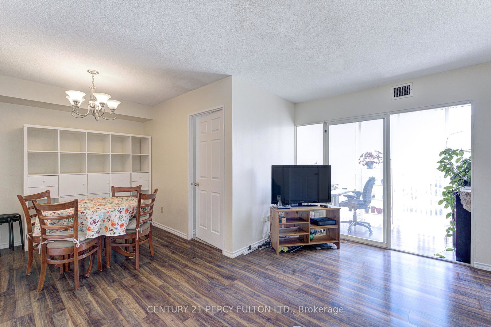 285-enfield-place-mississauga-ontario-w13575450