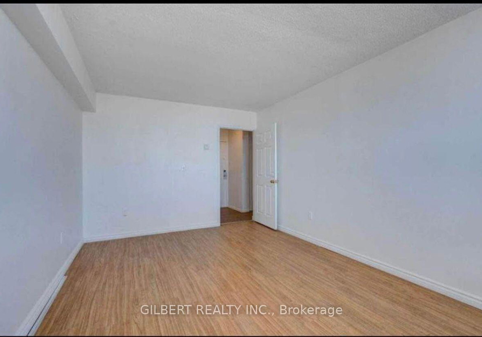 940-caledonia-road-toronto-north-york-ontario-w13575522