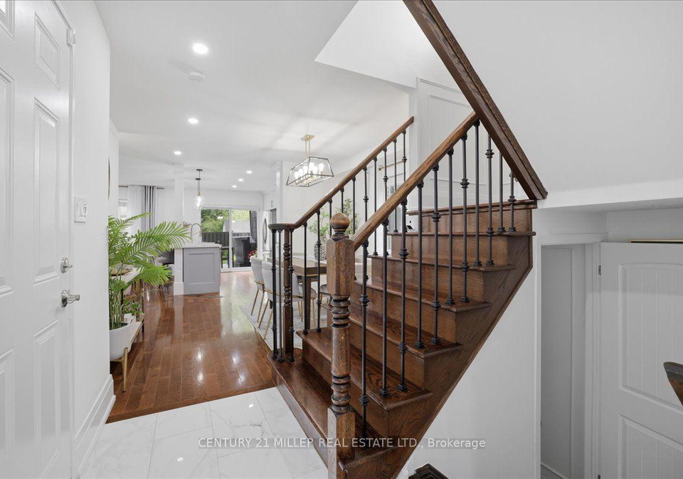 3085-cardross-court-oakville-ontario-w13575548