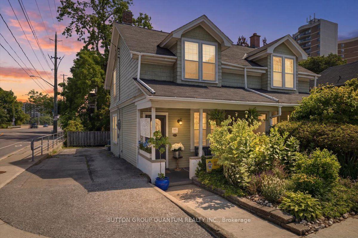 137-chisholm-street-oakville-ontario-w13575630