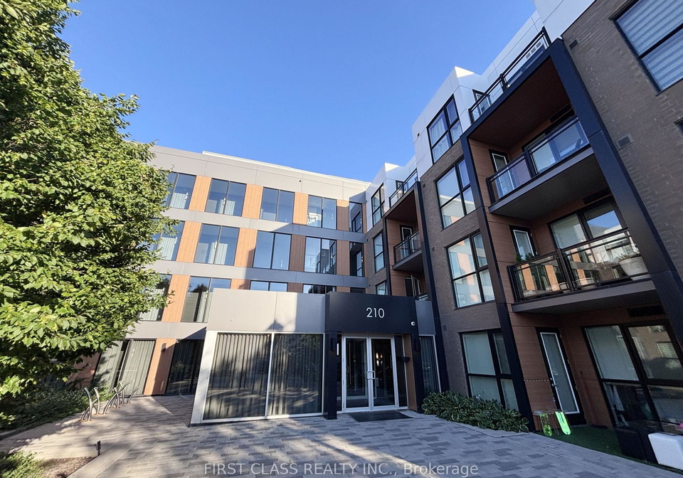 210-sabina-drive-oakville-ontario-w13576114
