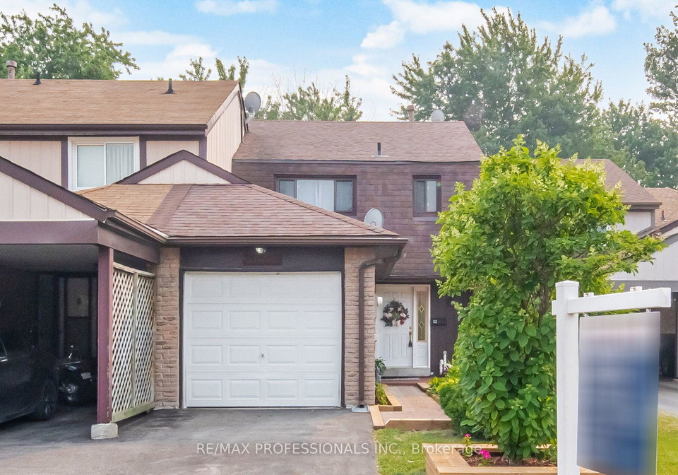 22-pontiac-court-brampton-ontario-w13576118
