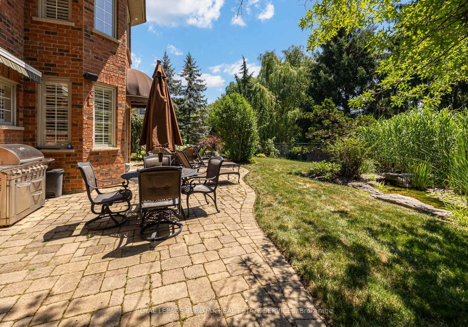 4278-clubview-drive-burlington-ontario-w13576122