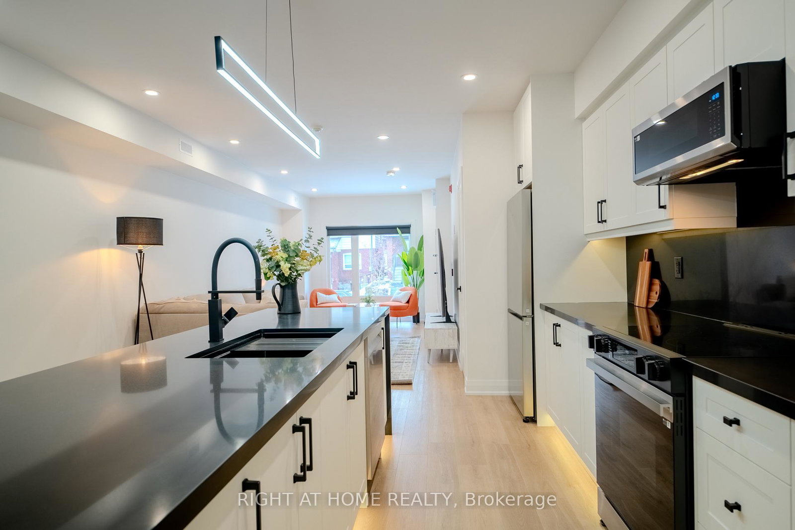 55-innes-avenue-toronto-toronto-ontario-w13576140