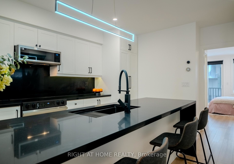 55-innes-avenue-toronto-toronto-ontario-w13576140