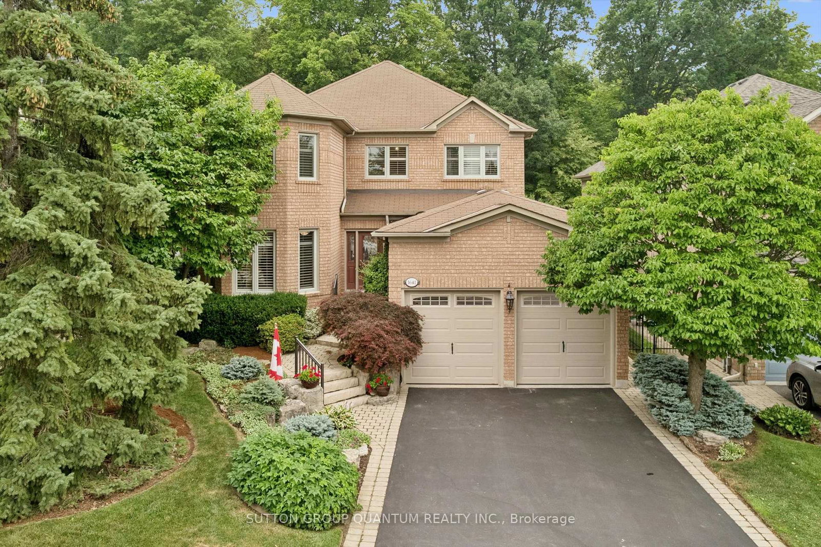 1641-glenvista-drive-oakville-ontario-w13576184