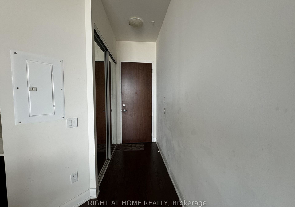 2480-prince-michael-drive-oakville-ontario-w13576238