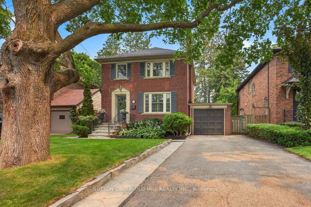 122-strath-avenue-toronto-etobicoke-ontario-w13576482