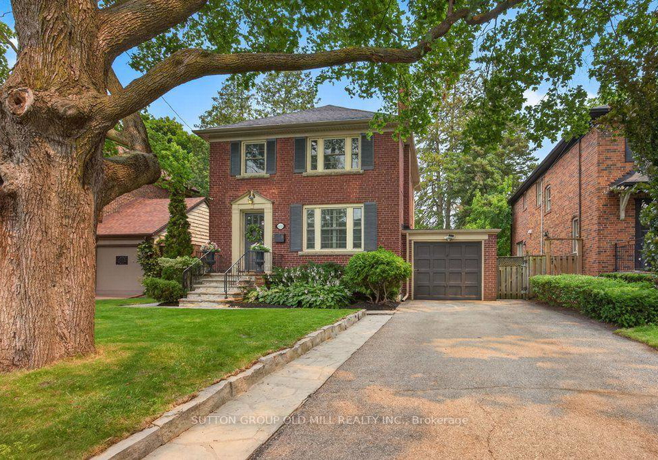 122-strath-avenue-toronto-etobicoke-ontario-w13576482