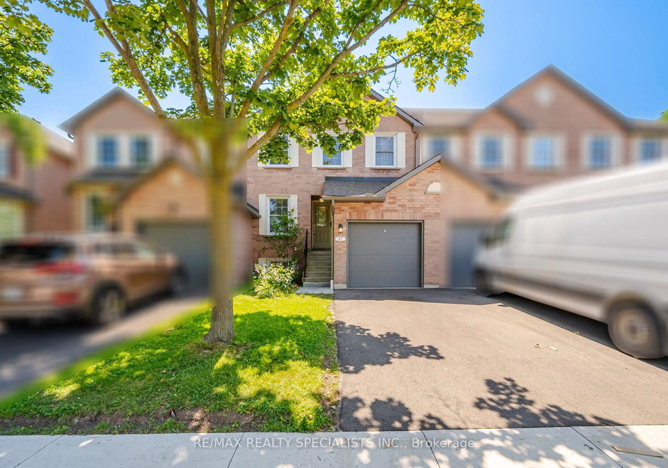 2935-headon-forest-drive-burlington-ontario-w13576570