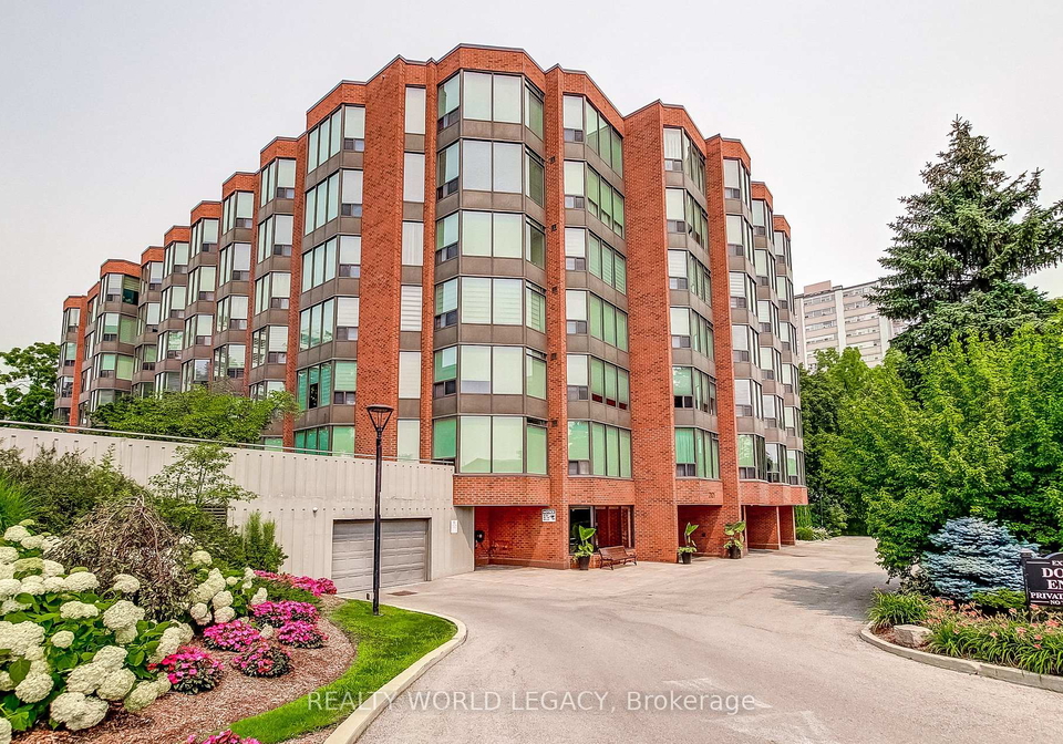 2121-lakeshore-road-burlington-ontario-w13576598