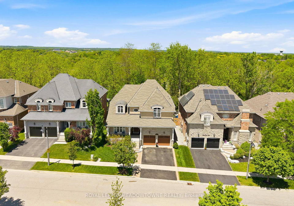 298-eaton-street-halton-hills-ontario-w13576606