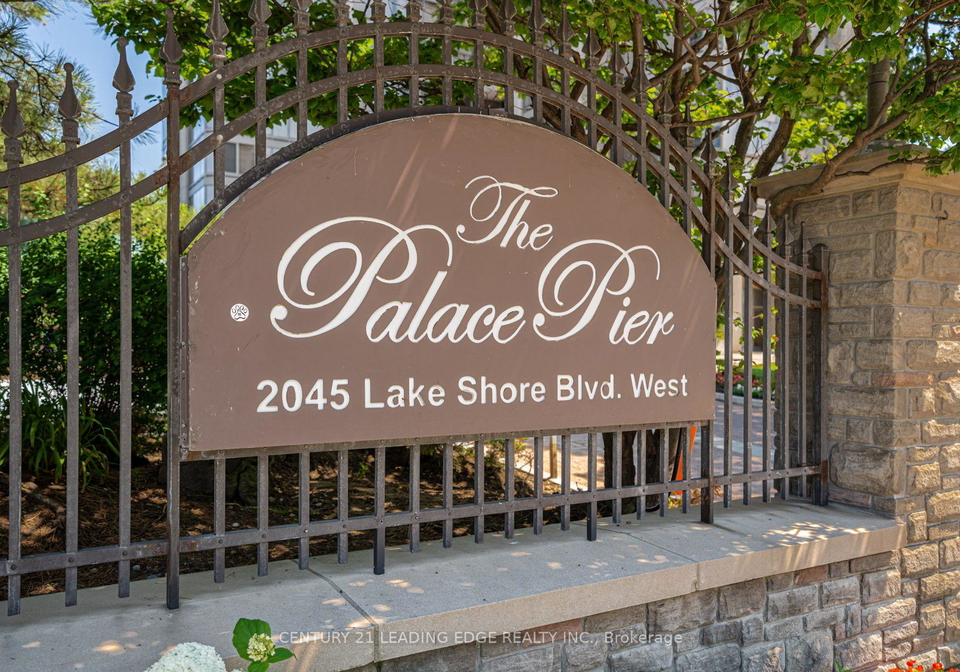 2045-lake-shore-boulevard-w-toronto-etobicoke-ontario-w13576630