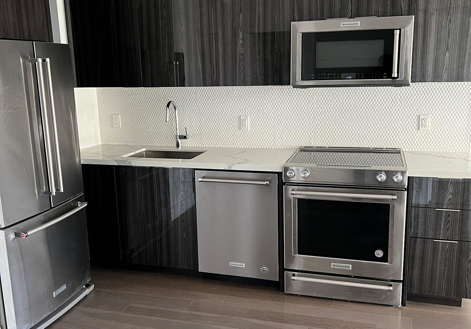 30-shore-breeze-drive-toronto-etobicoke-ontario-w13576632