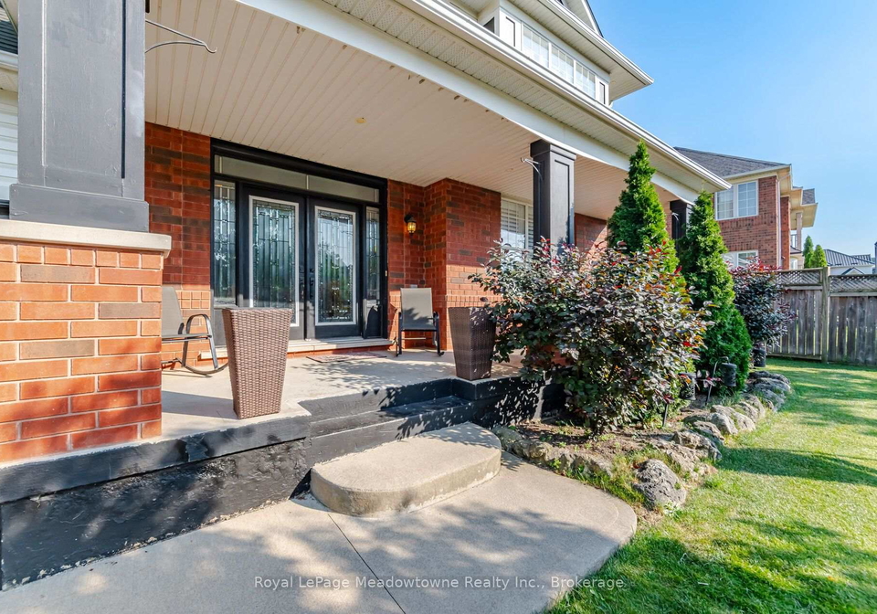 1406-hearst-boulevard-milton-ontario-w13576910