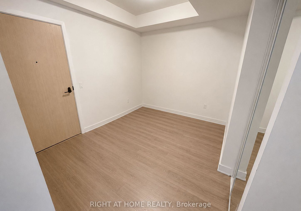60-george-butchart-drive-toronto-york-ontario-w13577014