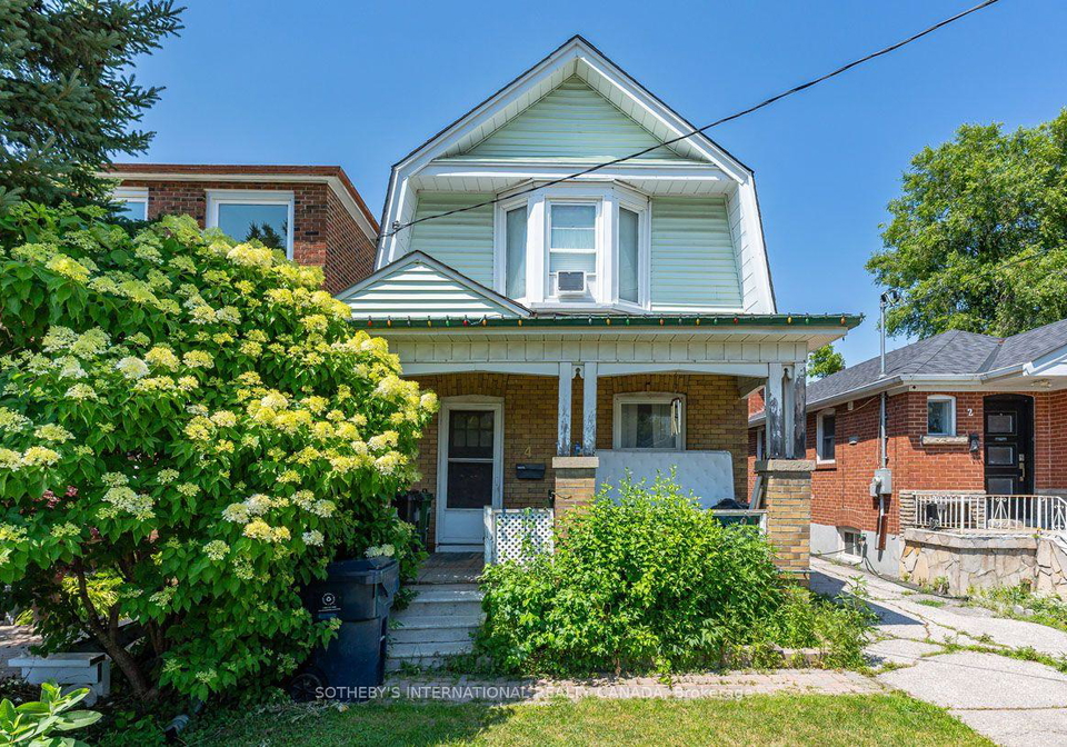 4-marshall-boulevard-toronto-toronto-ontario-w13577206
