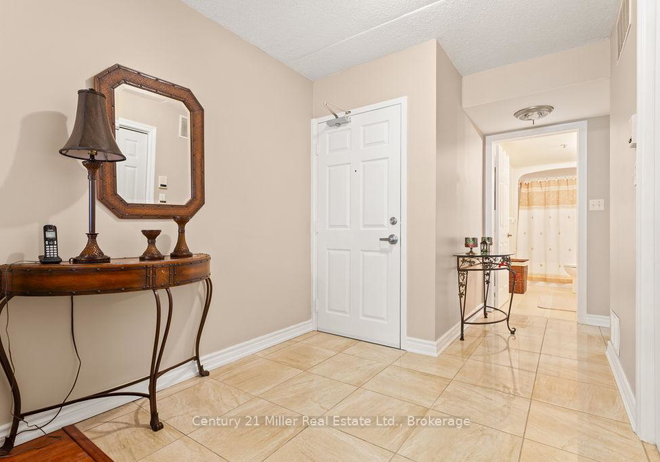 1450-bishops-gate-oakville-ontario-w13577220