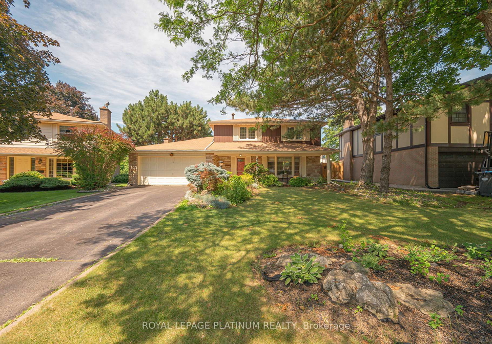 47-parkview-place-brampton-ontario-w13577378