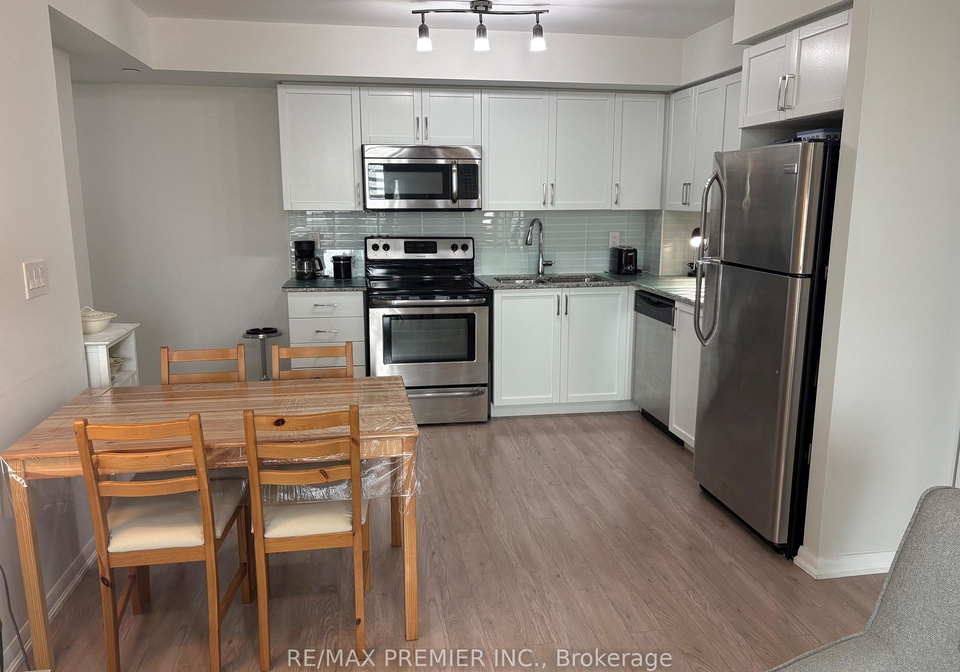 800-lawrence-avenue-w-toronto-north-york-ontario-w13577544
