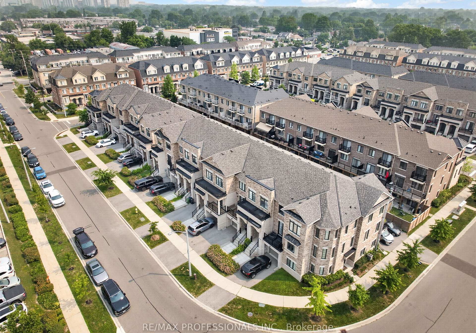 122-thomas-fisher-drive-toronto-etobicoke-ontario-w13577562