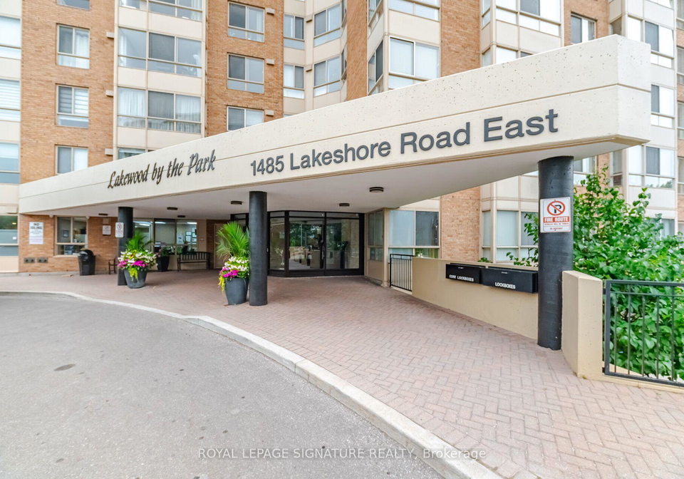 1485-lakeshore-road-e-mississauga-ontario-w13577604