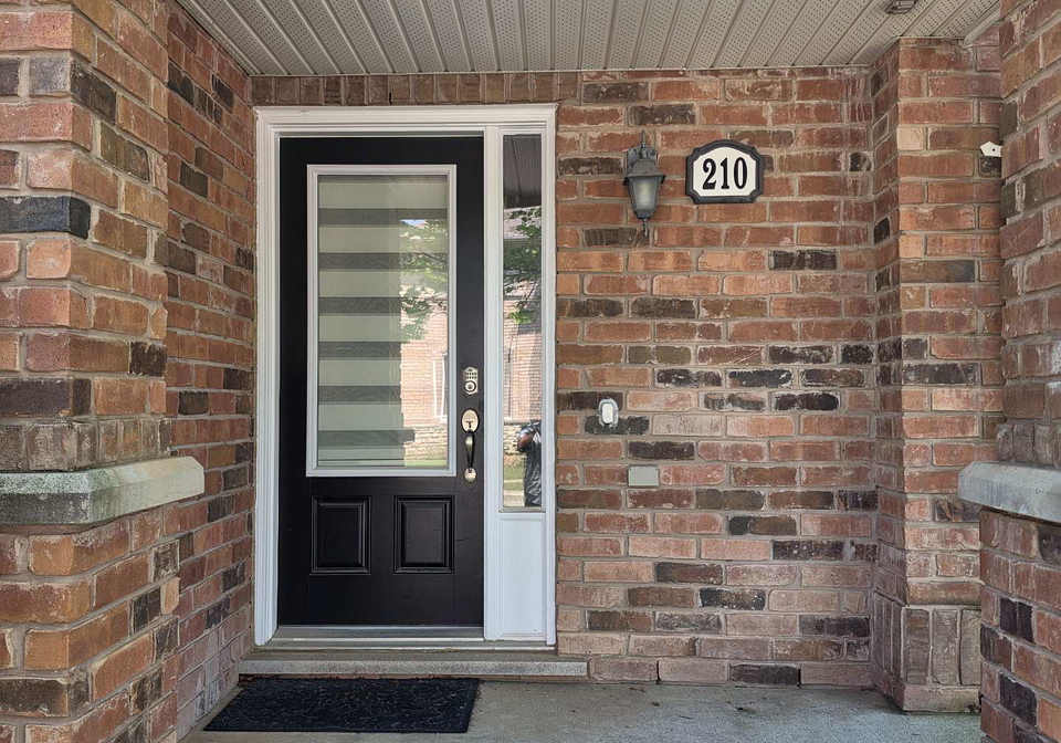 210-magurn-gate-milton-ontario-w13577642