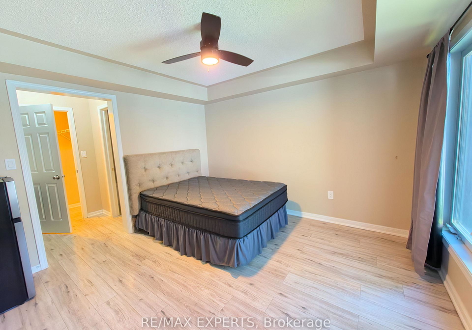 210-magurn-gate-milton-ontario-w13577642
