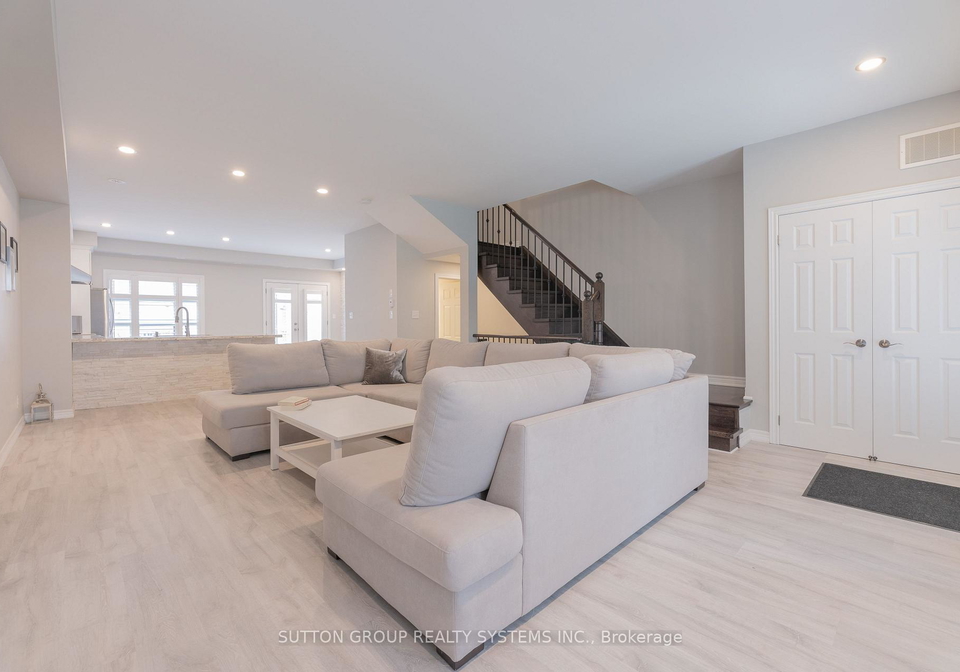 2460-prince-michael-drive-n-oakville-ontario-w13577712