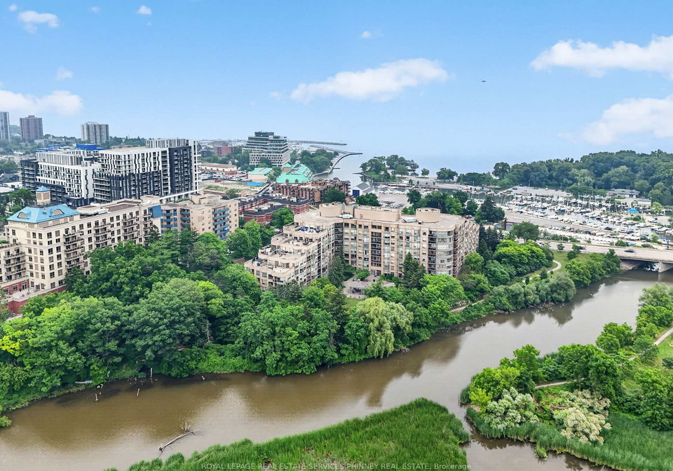 2511-lakeshore-road-w-oakville-ontario-w13577964