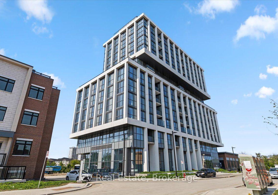 1063-douglas-mccurdy-common-mississauga-ontario-w13577996