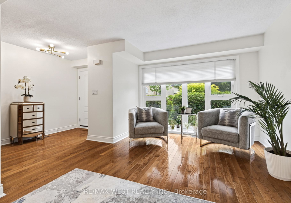 823-hyde-road-burlington-ontario-w13578046