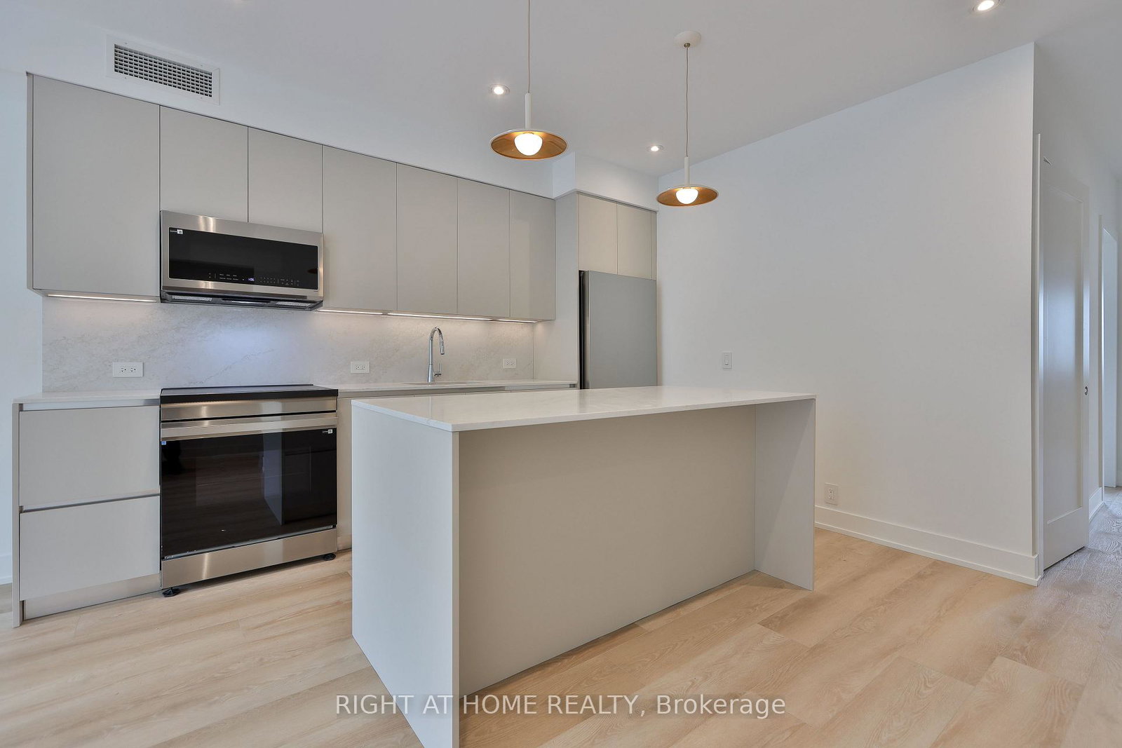 266-indian-grove-toronto-toronto-ontario-w13578210