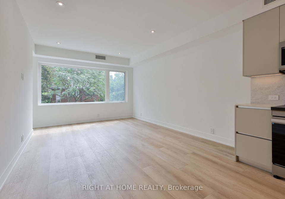 266-indian-grove-toronto-toronto-ontario-w13578210