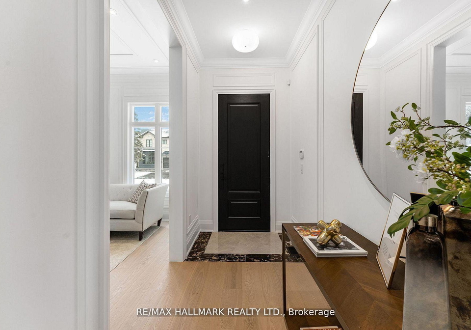 42-agar-crescent-toronto-etobicoke-ontario-w13578240